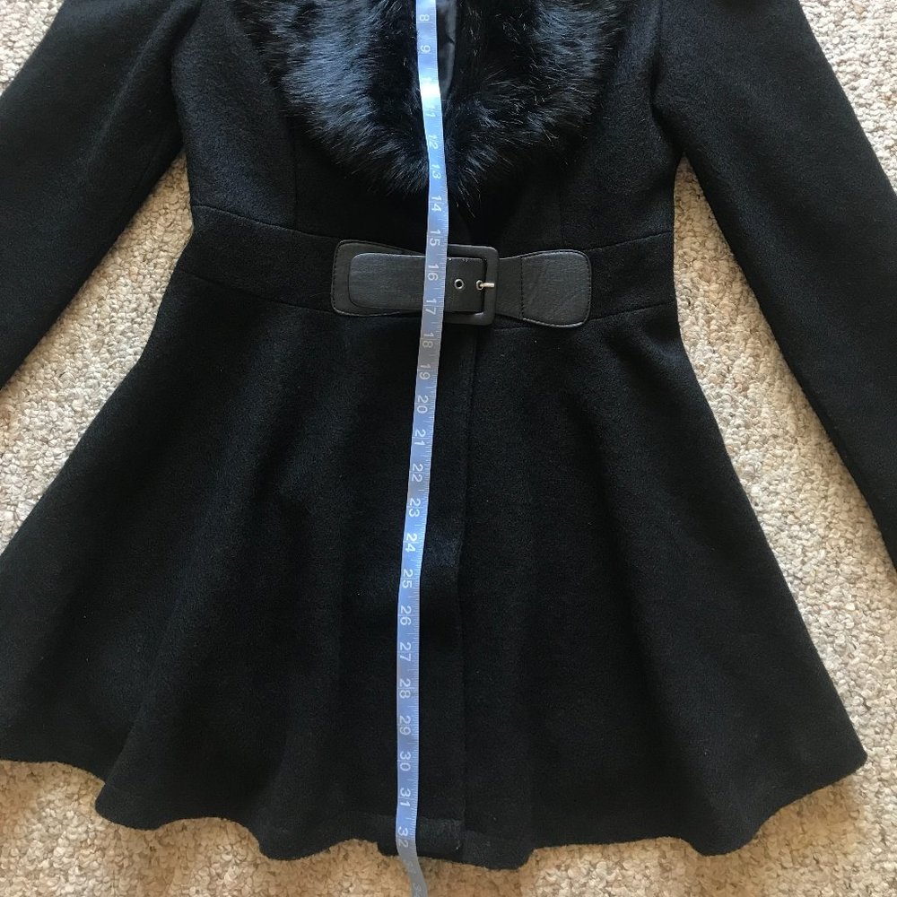 Women's Black Coat - Picture 14 of 15